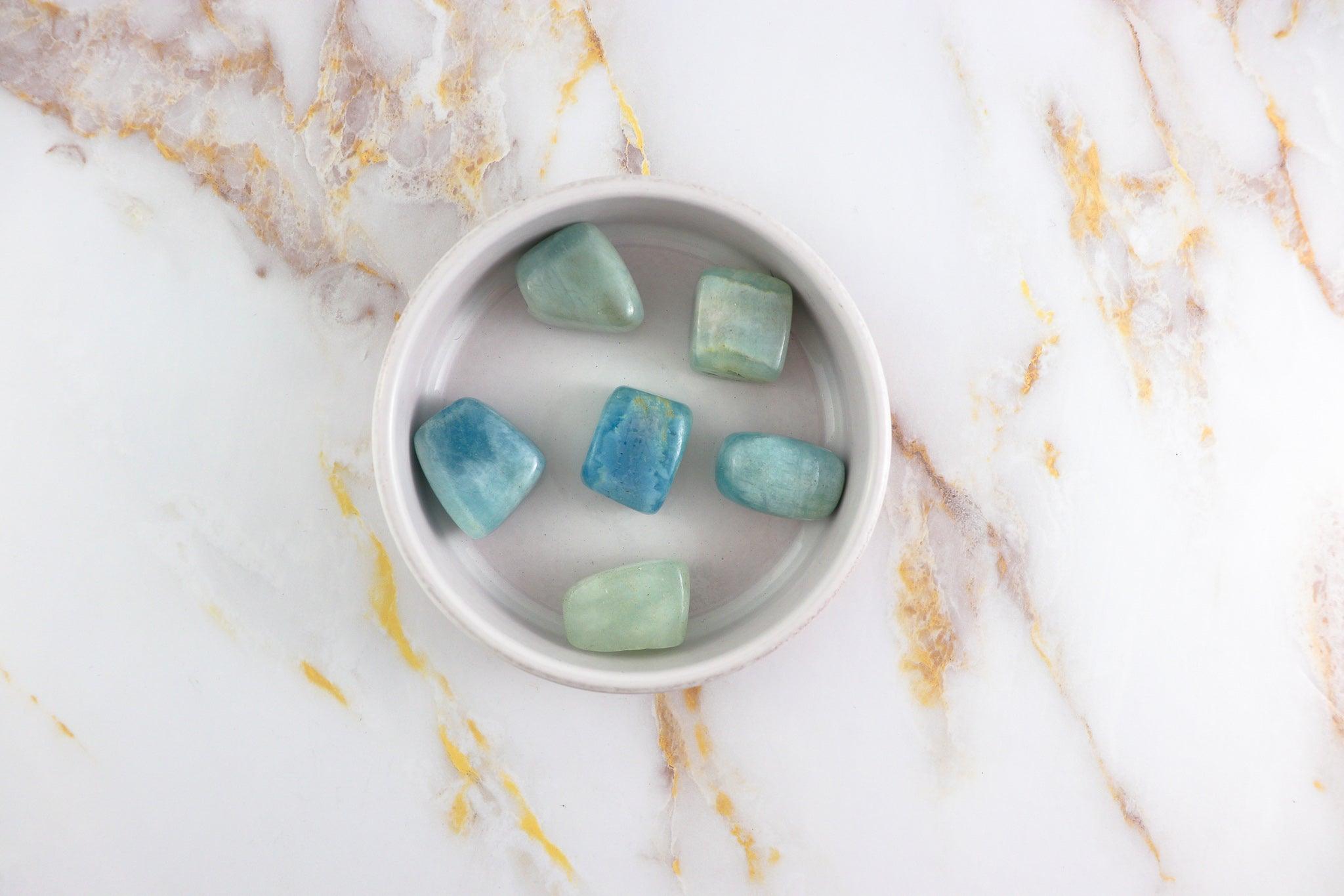 Aquamarine rolled stone